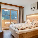 דירה Luxurious With Sauna In Koenigsleiten *