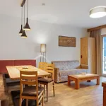 דירה Luxurious With Sauna In Koenigsleiten