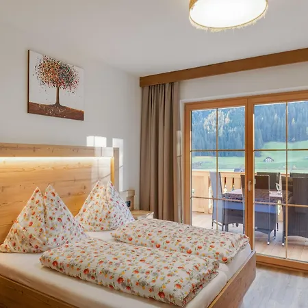 Luxurious With Sauna In Koenigsleiten