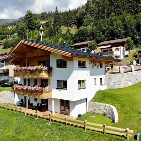 דירה Luxurious With Sauna In Koenigsleiten וואלד אים פינצגאו