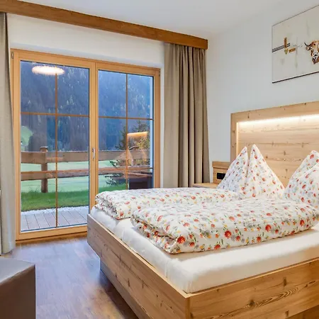 Apartman Luxurious With Sauna In Koenigsleiten *