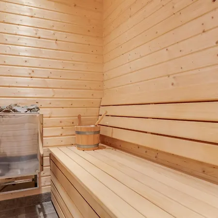 Daire Luxurious With Sauna In Koenigsleiten *