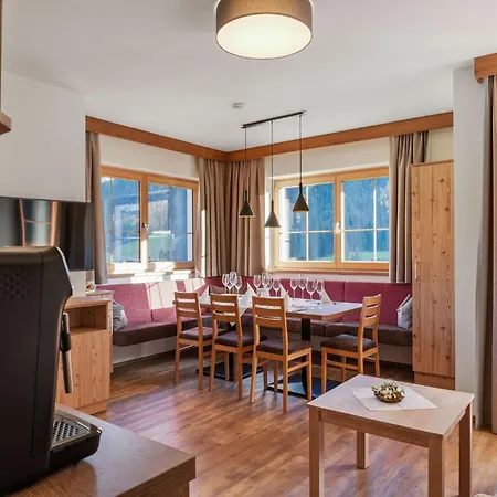 Luxurious With Sauna In Koenigsleiten Daire