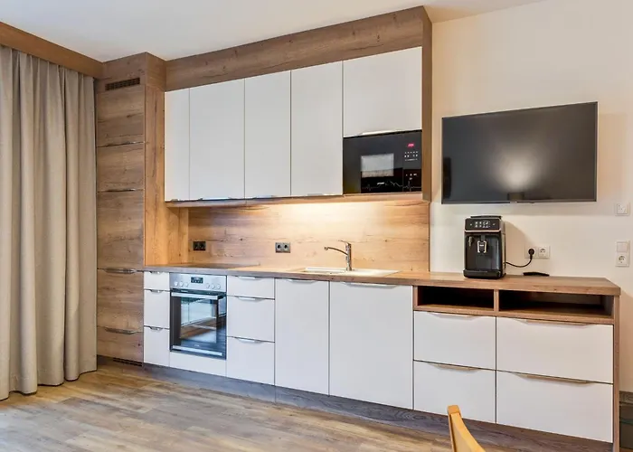 Luxurious With Sauna In Koenigsleiten Wald im Pinzgau