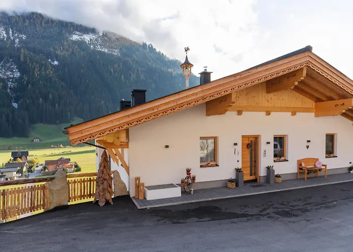 Luxurious With Sauna In Koenigsleiten