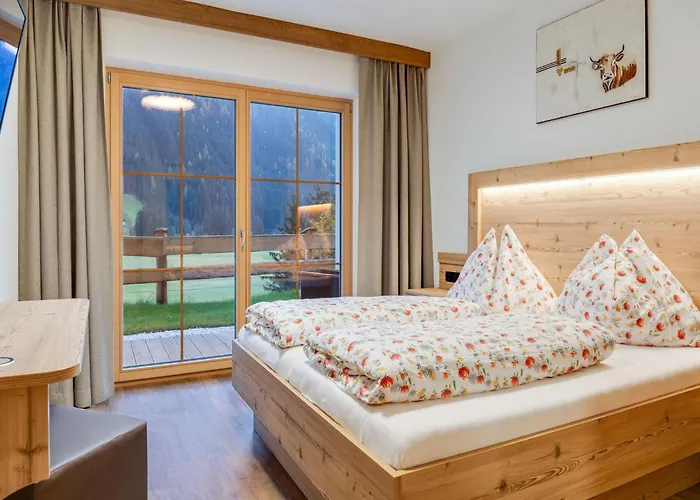 アパート Luxurious With Sauna In Koenigsleiten *