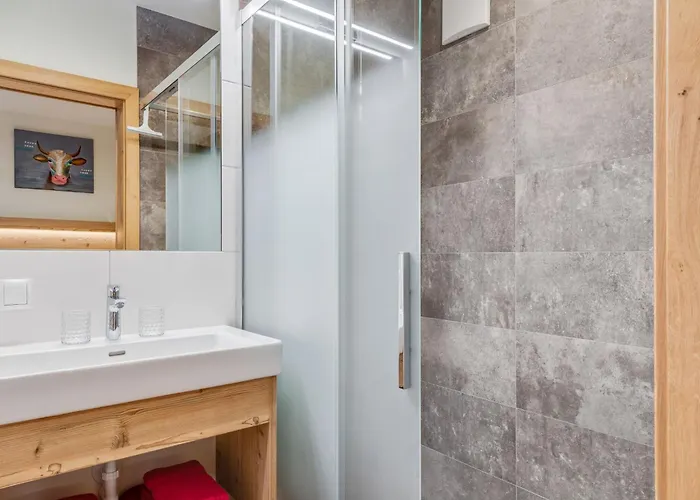 Apartamento Luxurious With Sauna In Koenigsleiten