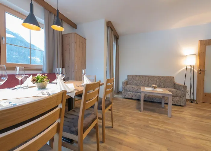 Luxurious With Sauna In Koenigsleiten *