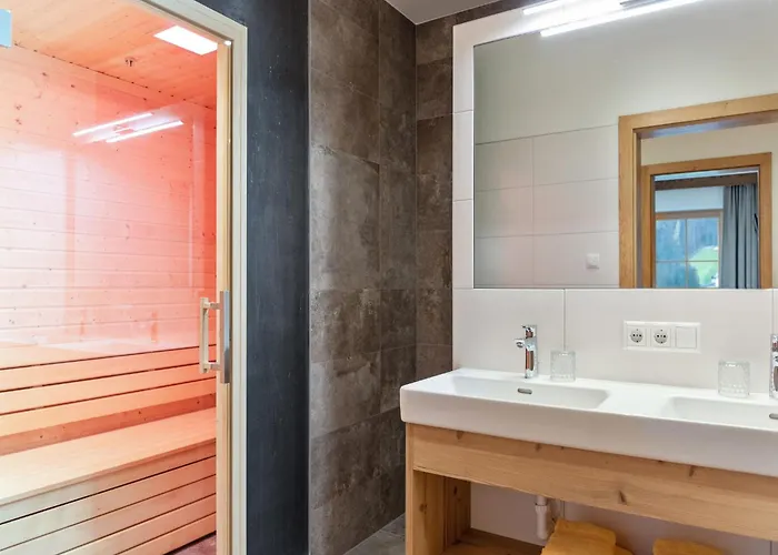 Luxurious With Sauna In Koenigsleiten * Wald im Pinzgau