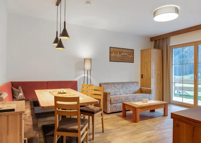 Apartman Luxurious With Sauna In Koenigsleiten